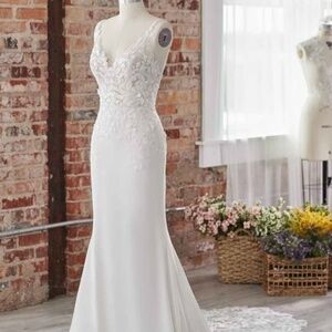 Maggie Sottero Wedding dress